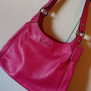 Coach Ashley Leather Hobo handbag fuchsia LIKE NEW